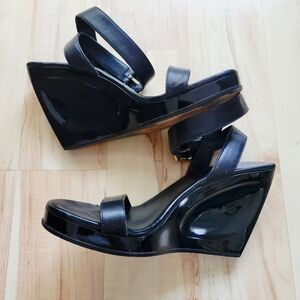 Gucci Ankle Wedge Sandals - Sleek Strappy Women's Heels